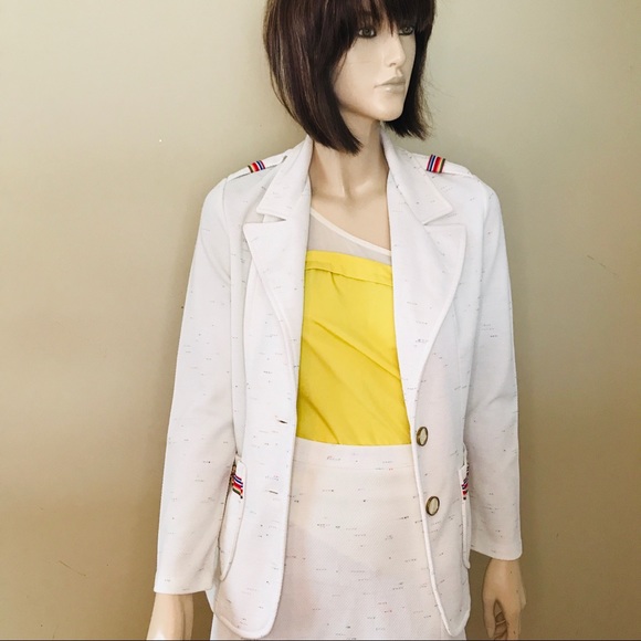 Vintage Career Suit! White and Rainbow Detail - Picture 6 of 16